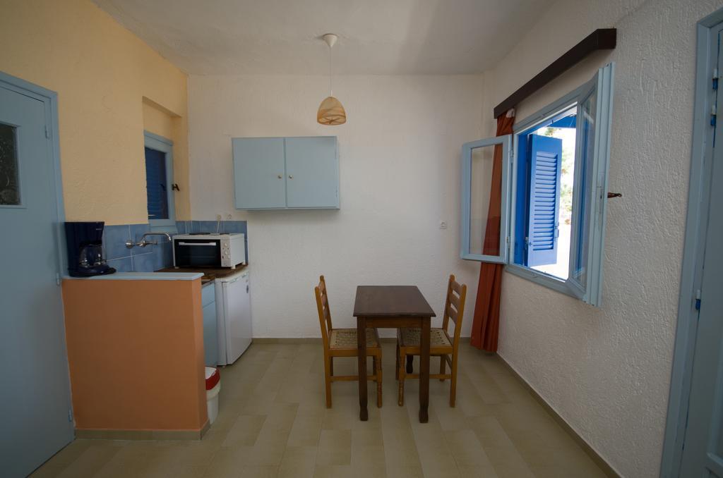 Gialos Studios & Apartments Ierapetra  Bagian luar foto