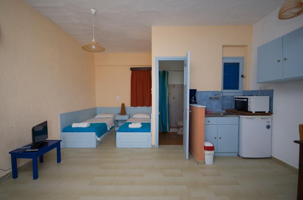 Gialos Studios & Apartments Ierapetra  Bagian luar foto